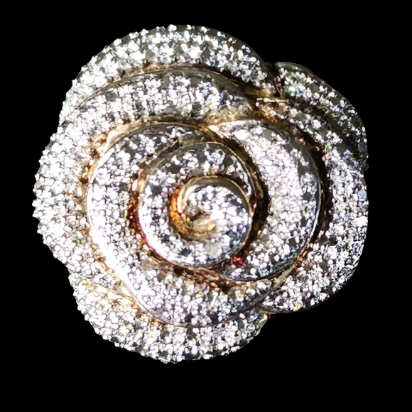 Sterling Jewelry - Floral sterling silver gold vermeil and one diamond size 9 Fine Jewelry